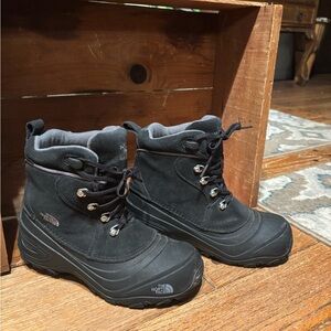 The North Face Kids Black Snow Boots
